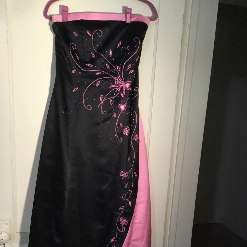 Prom dress black and pink strapless sz 16